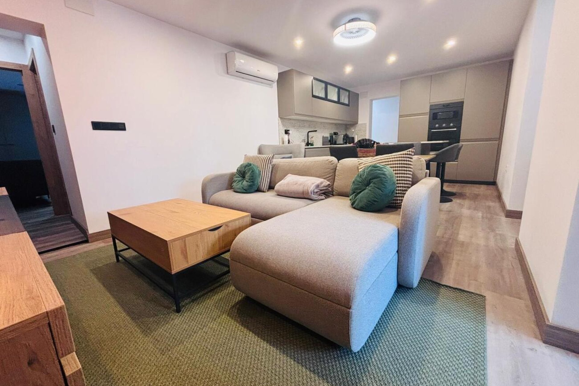 Revente - Town House -
San Miguel de Salinas - Inland