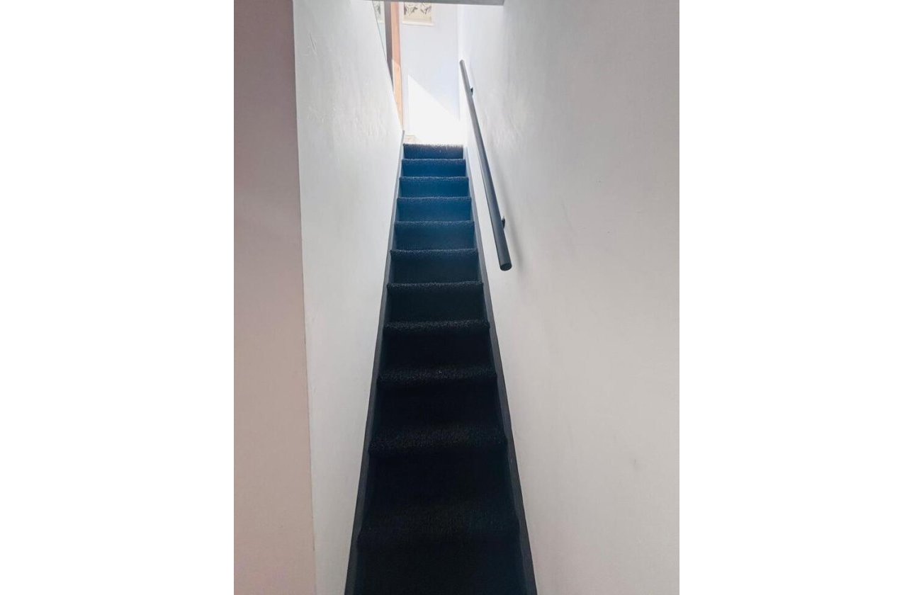 Revente - Town House -
San Miguel de Salinas - Inland