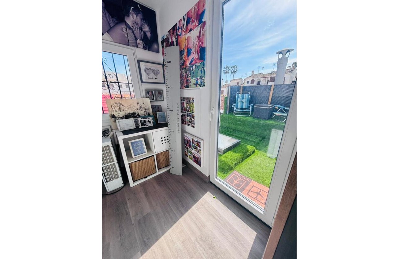 Revente - Town House -
San Miguel de Salinas - Inland