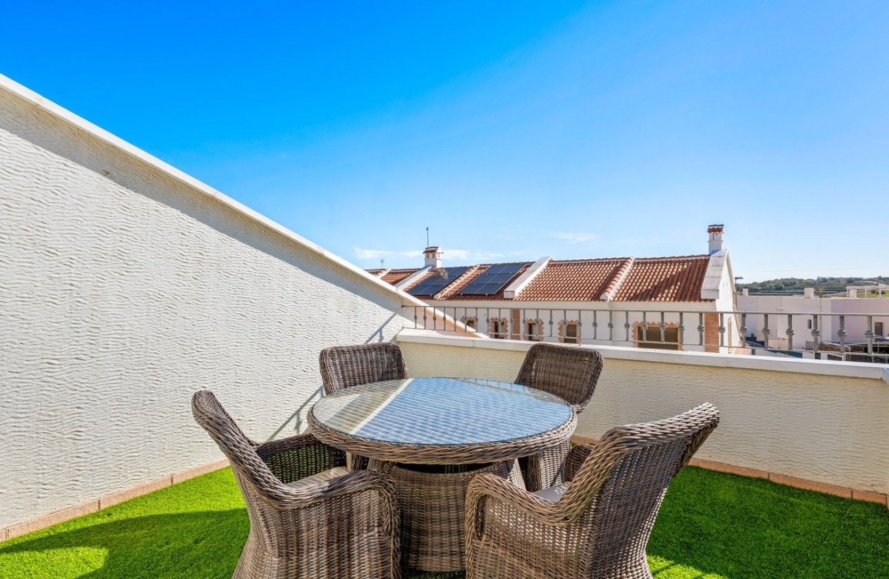 Revente - Town House -
San Miguel de Salinas - Inland