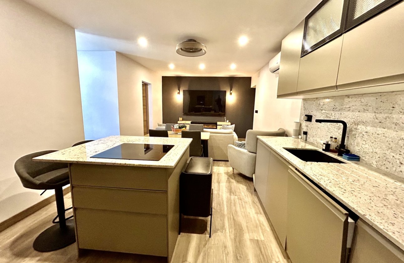 Revente - Town House -
San Miguel de Salinas - Inland