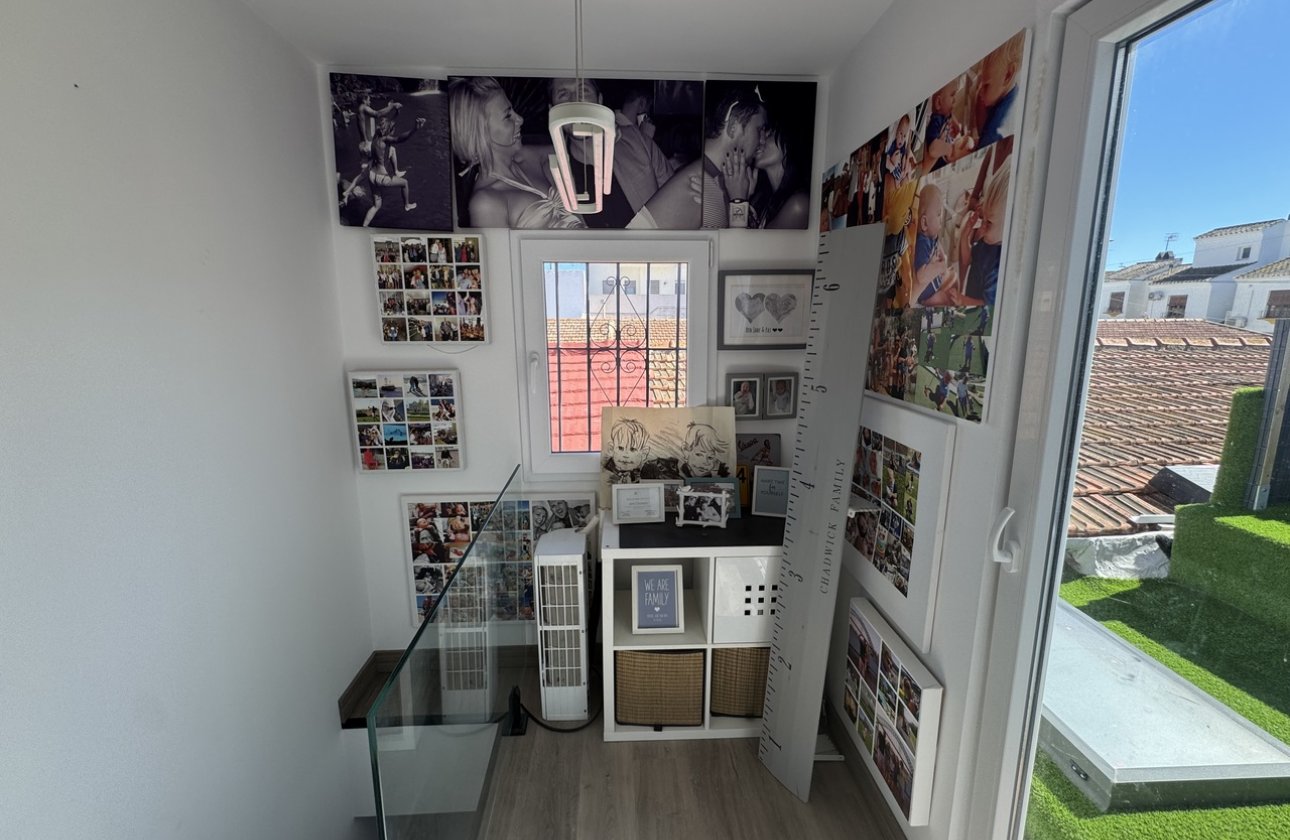 Revente - Town House -
San Miguel de Salinas - Inland