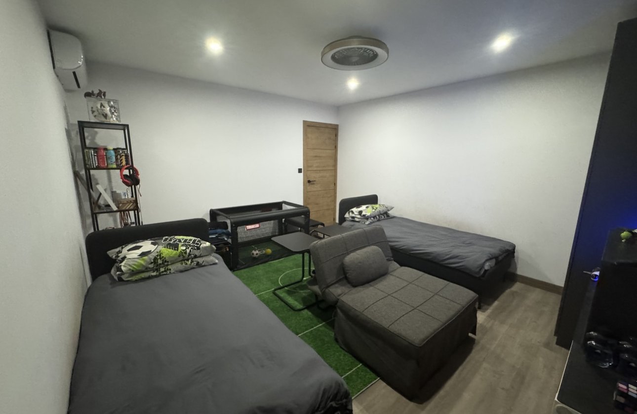 Revente - Town House -
San Miguel de Salinas - Inland