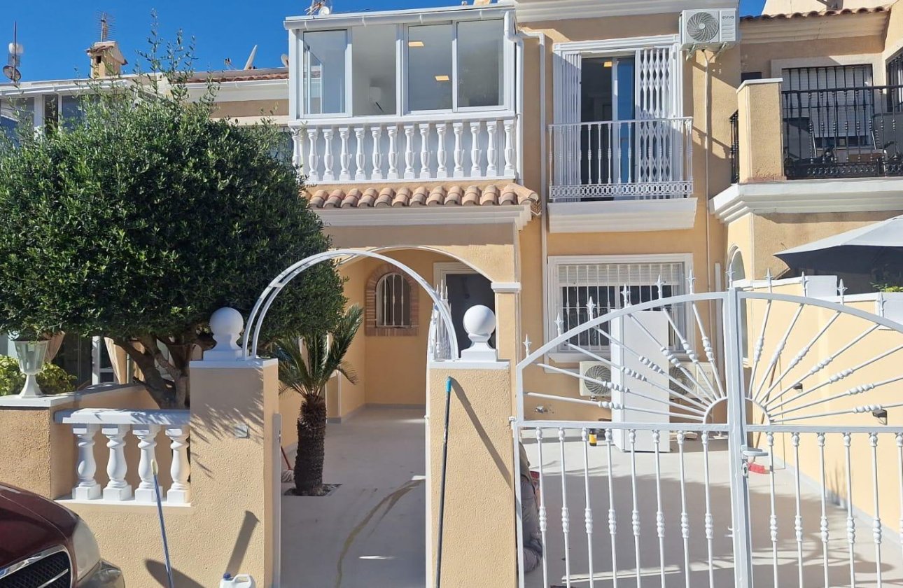 Revente - Town House -
Torrevieja - Aguas Nuevas
