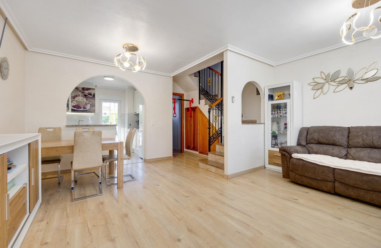 Revente - Town House -
Torrevieja - Aguas Nuevas