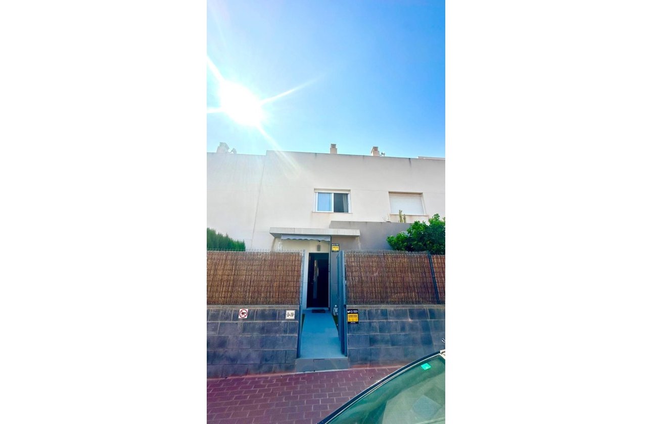 Revente - Town House -
Torrevieja - Aguas Nuevas