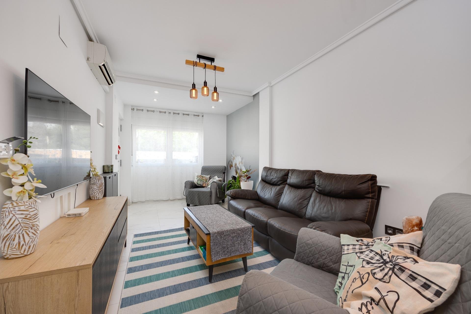 Revente - Town House -
Torrevieja - Aguas Nuevas