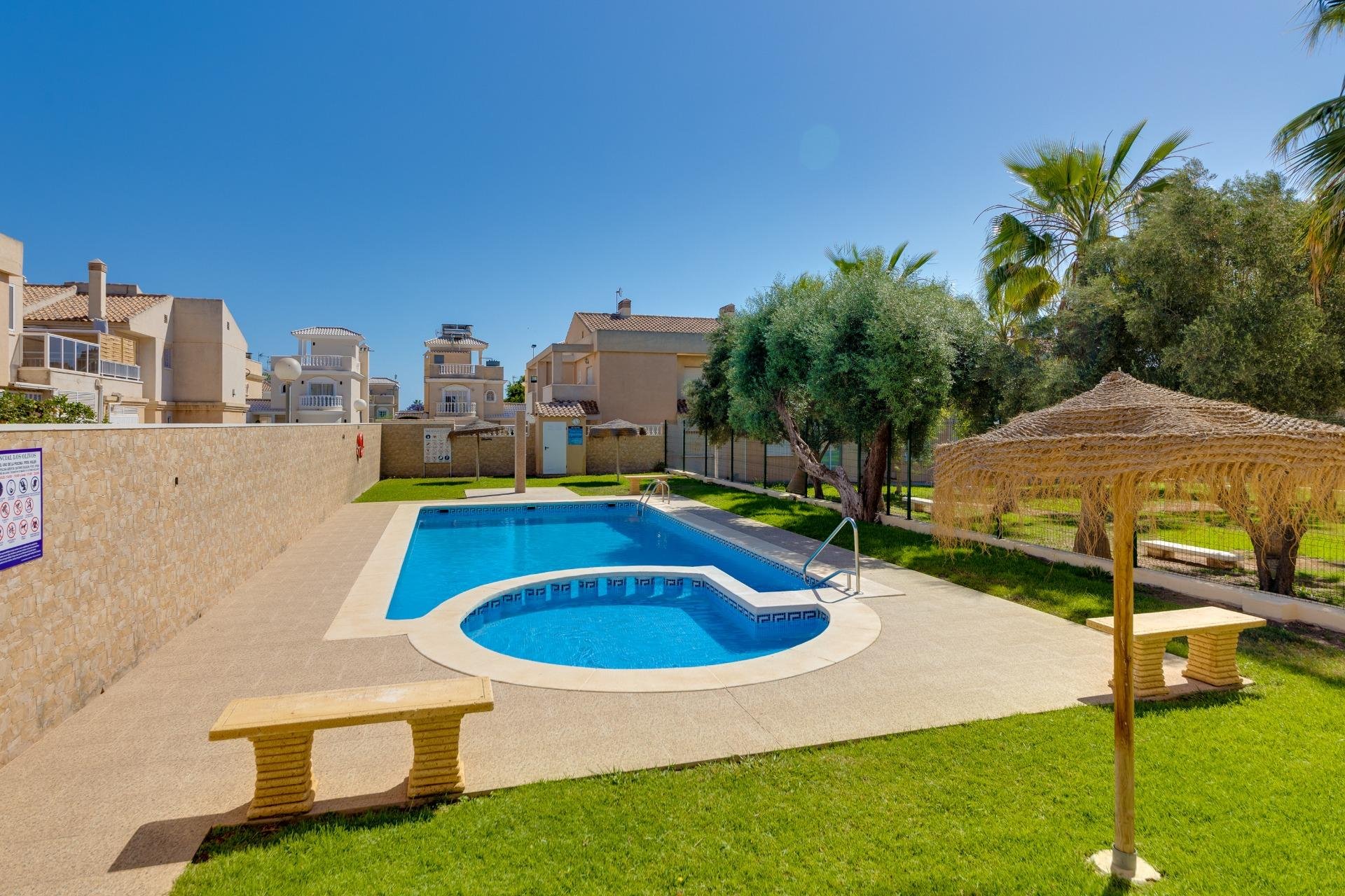 Revente - Town House -
Torrevieja - Aguas Nuevas