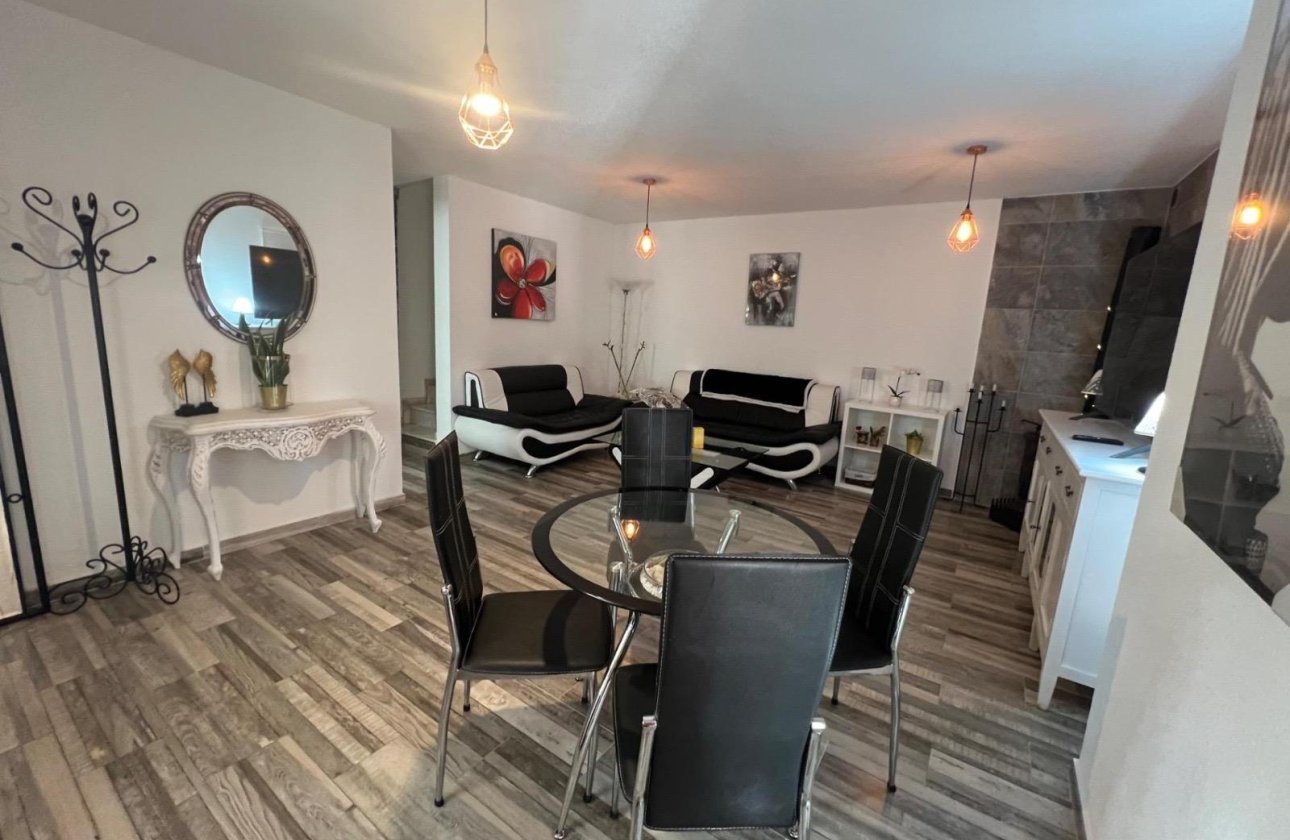 Revente - Town House -
Torrevieja - Calas Blanca