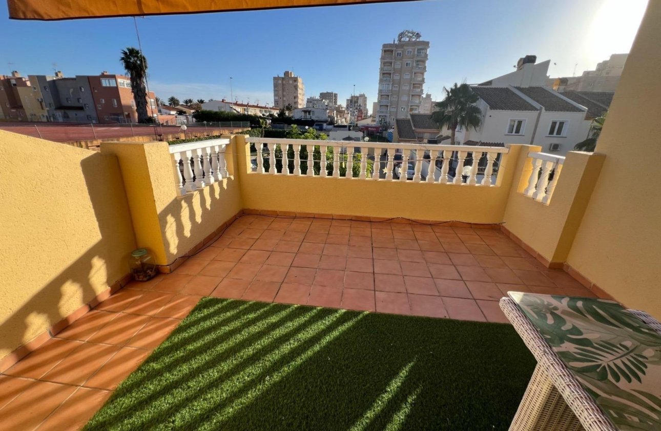 Revente - Town House -
Torrevieja - Calas Blanca