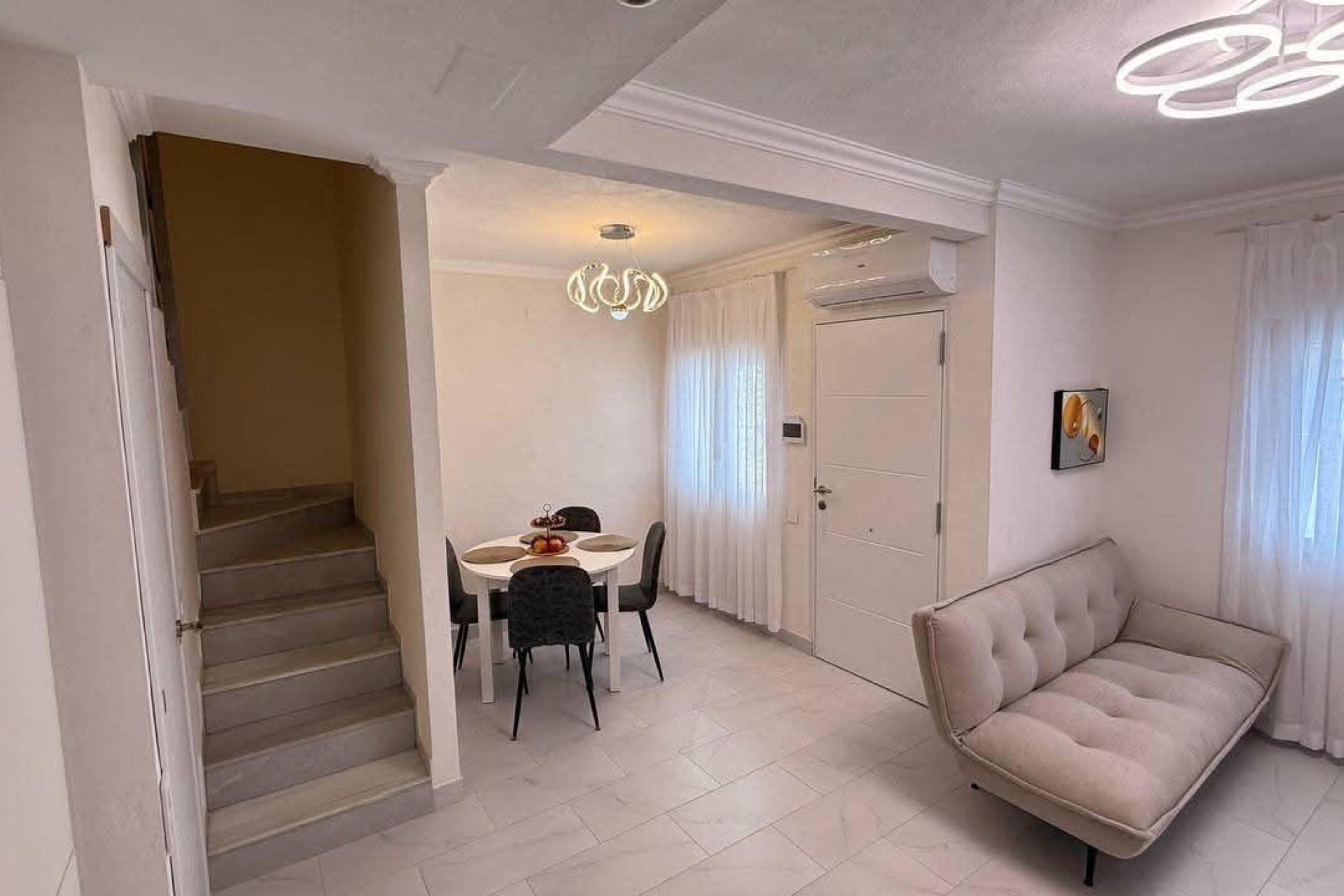Revente - Town House -
Torrevieja - Calas Blanca