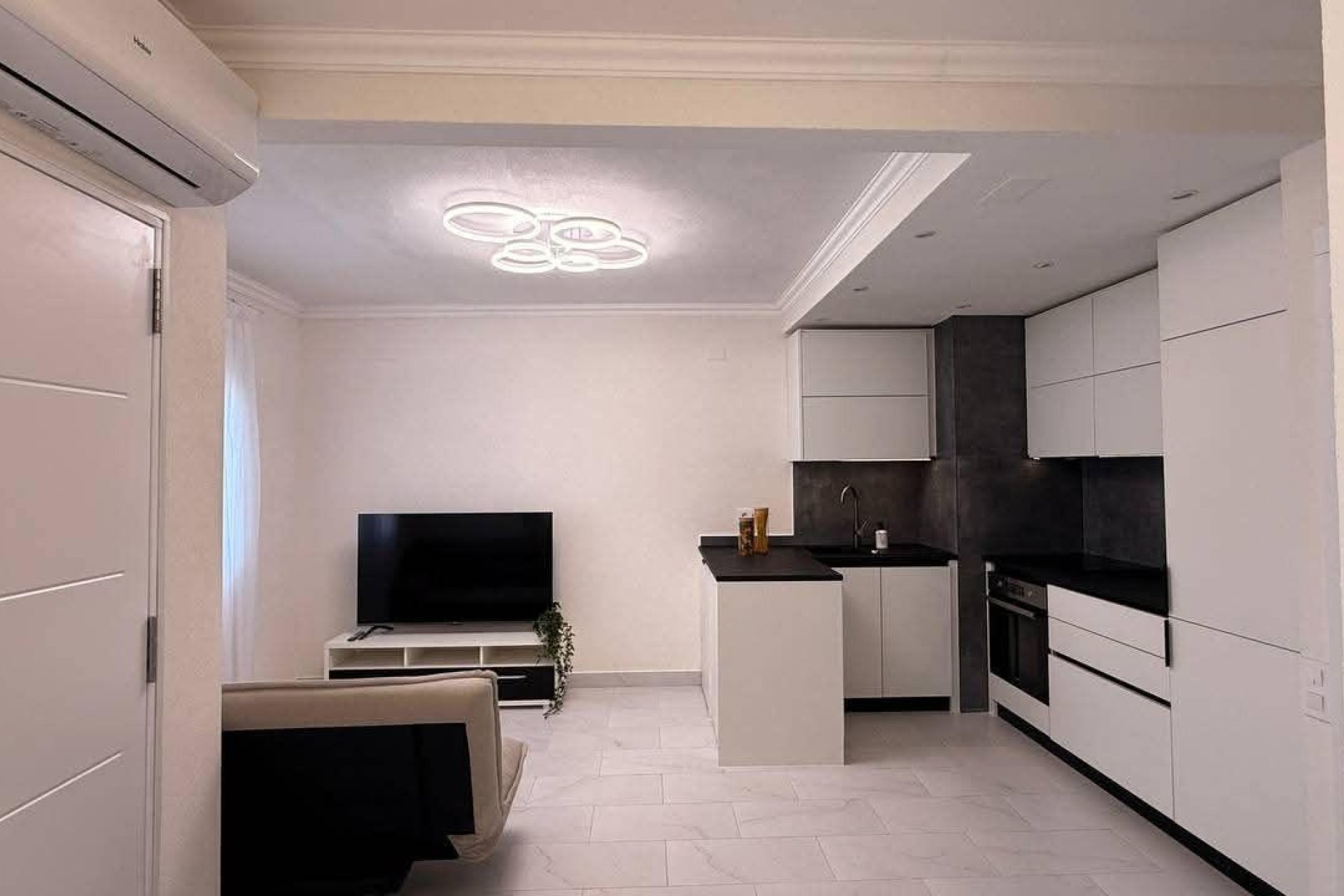 Revente - Town House -
Torrevieja - Calas Blanca