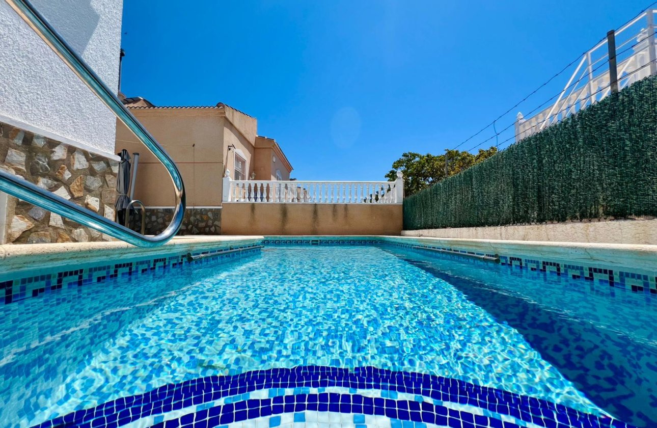 Revente - Town House -
Torrevieja - Costa Blanca