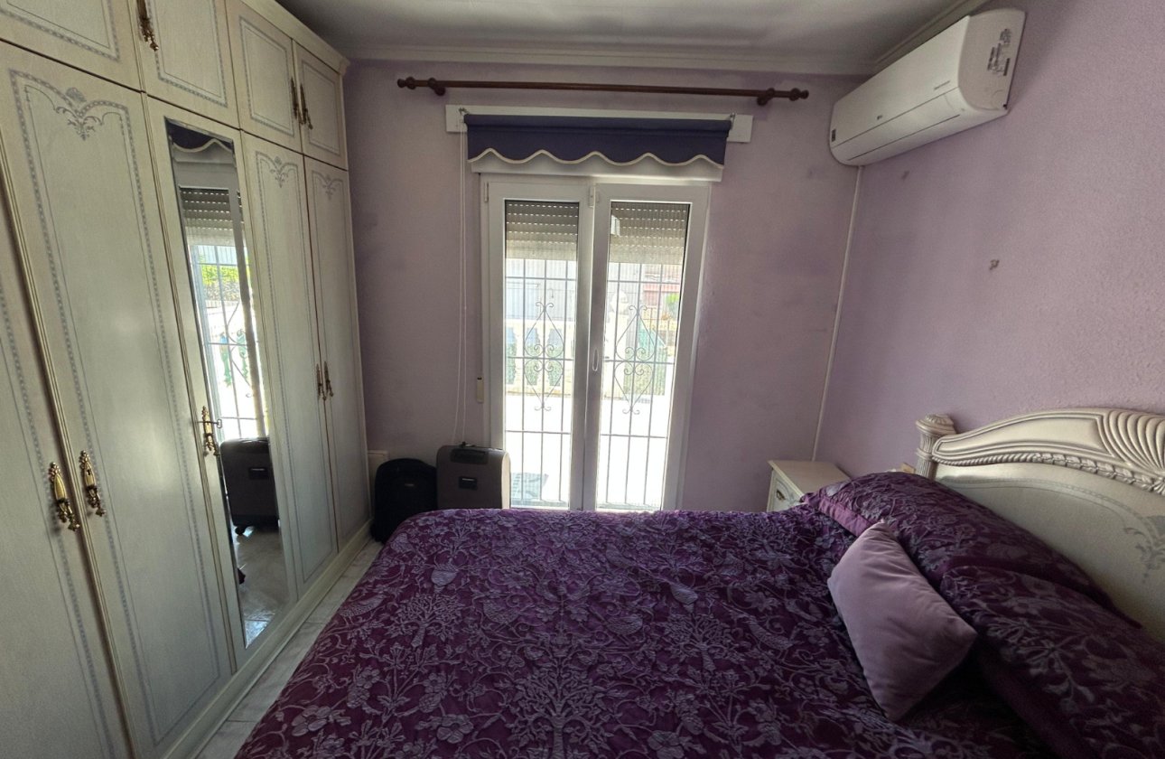 Revente - Town House -
Torrevieja - Costa Blanca