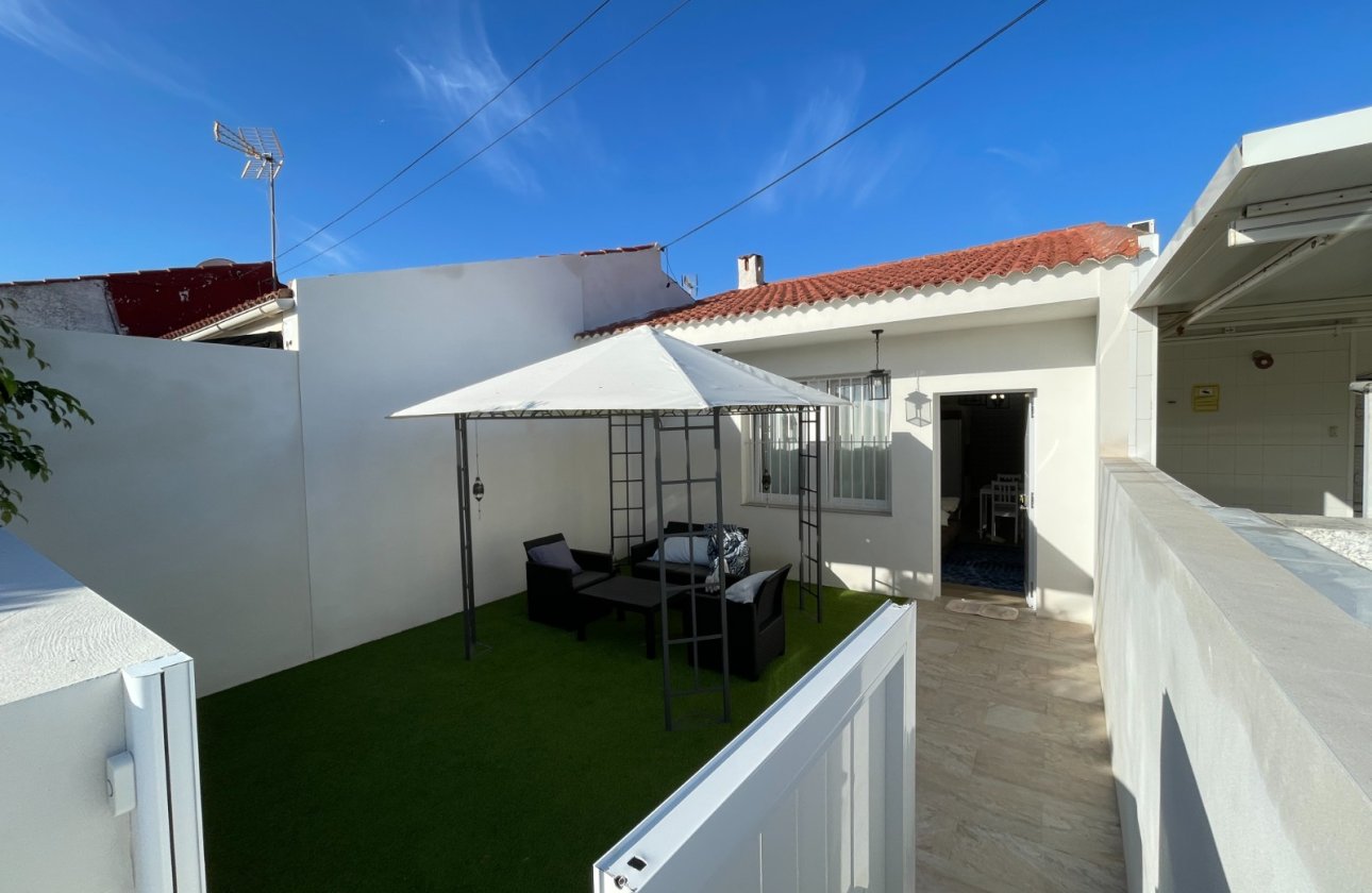Revente - Town House -
Torrevieja - Costa Blanca