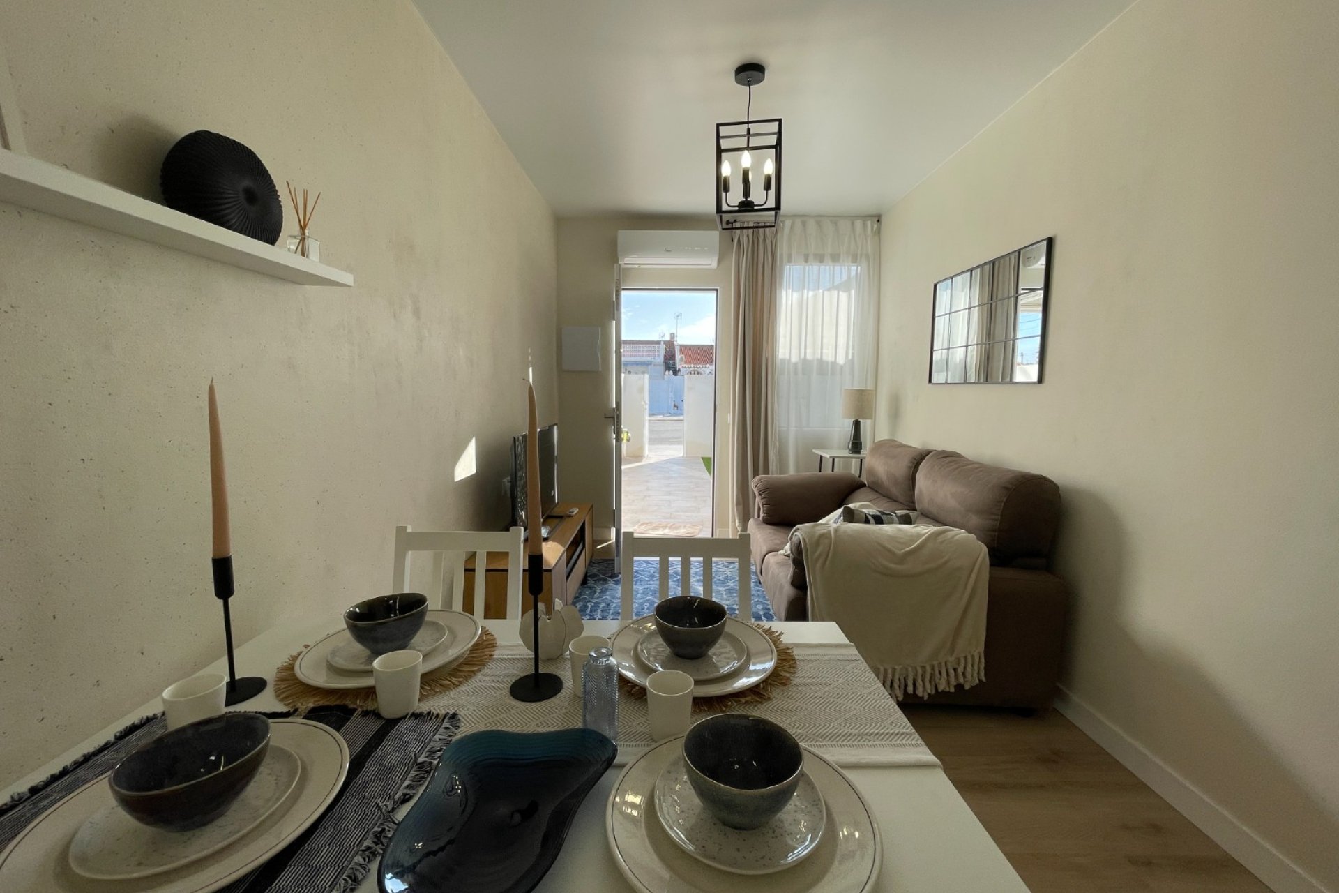 Revente - Town House -
Torrevieja - Costa Blanca
