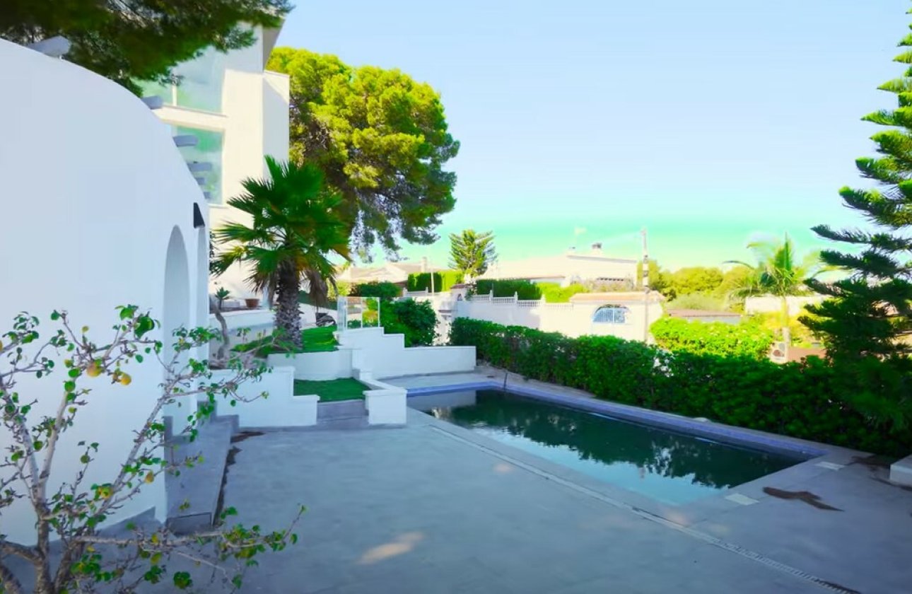 Revente - Town House -
Torrevieja - Costa Blanca