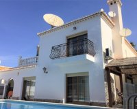 Revente - Town House -
Torrevieja - Costa Blanca