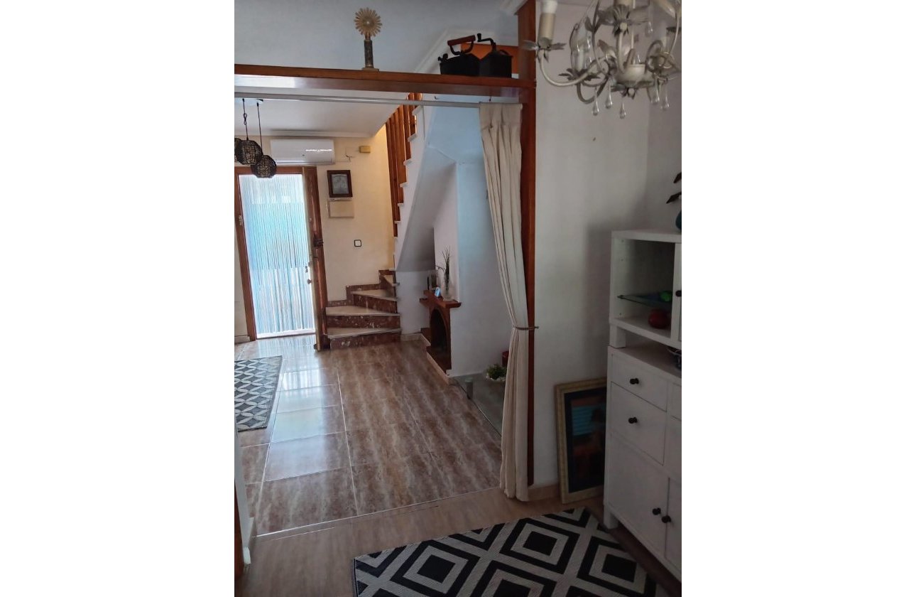 Revente - Town House -
Torrevieja - Costa Blanca