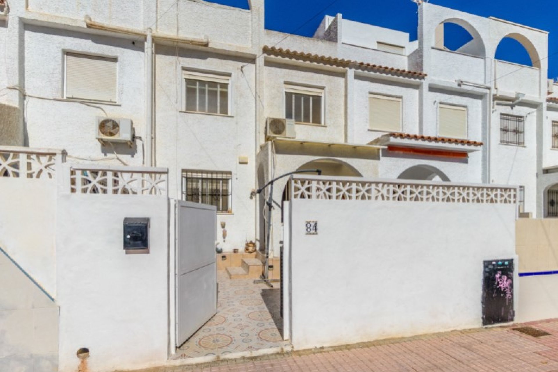 Revente - Town House -
Torrevieja - Costa Blanca