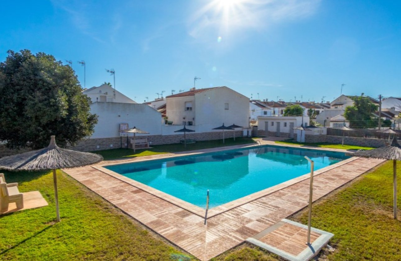 Revente - Town House -
Torrevieja - Costa Blanca