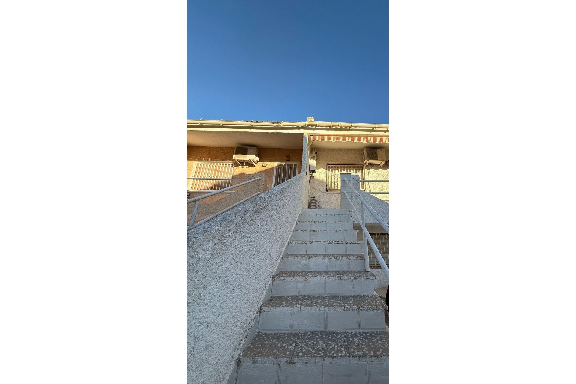 Revente - Town House -
Torrevieja - Costa Blanca