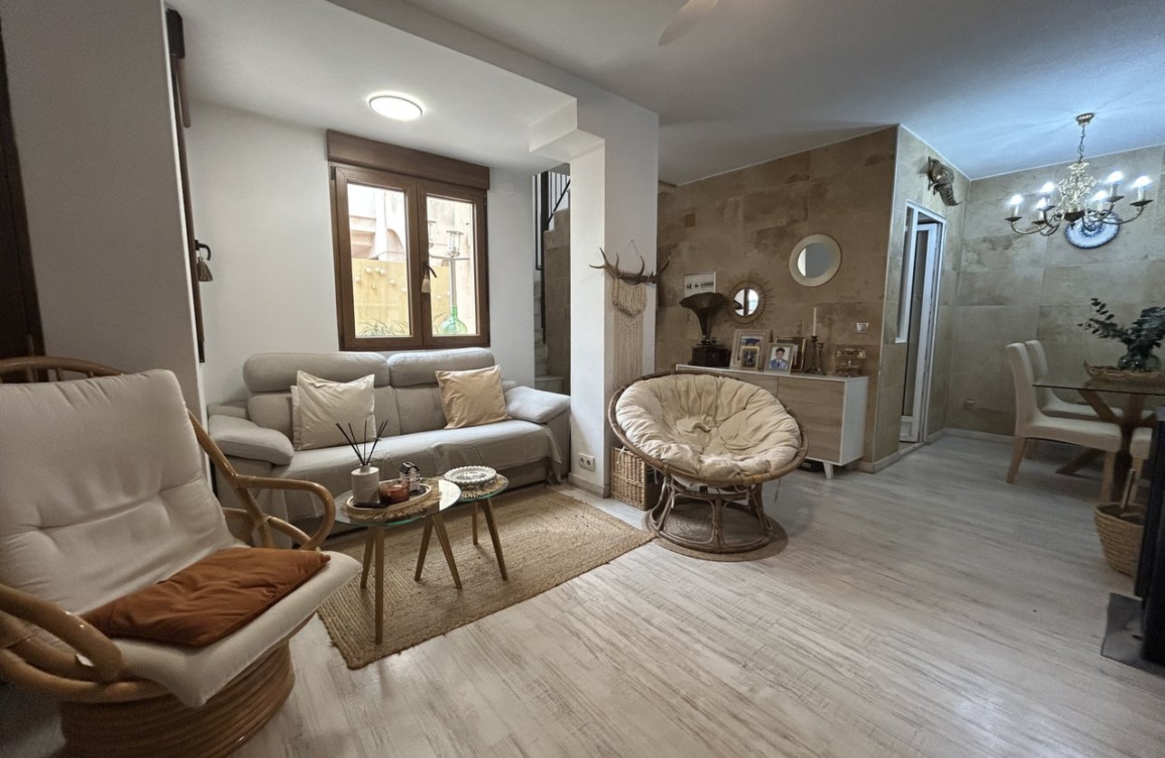 Revente - Town House -
Torrevieja - Costa Blanca