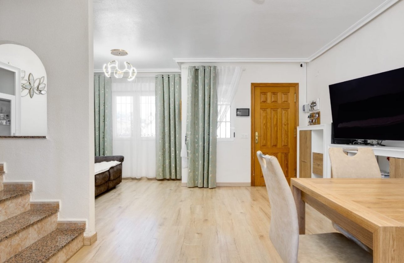 Revente - Town House -
Torrevieja - Costa Blanca