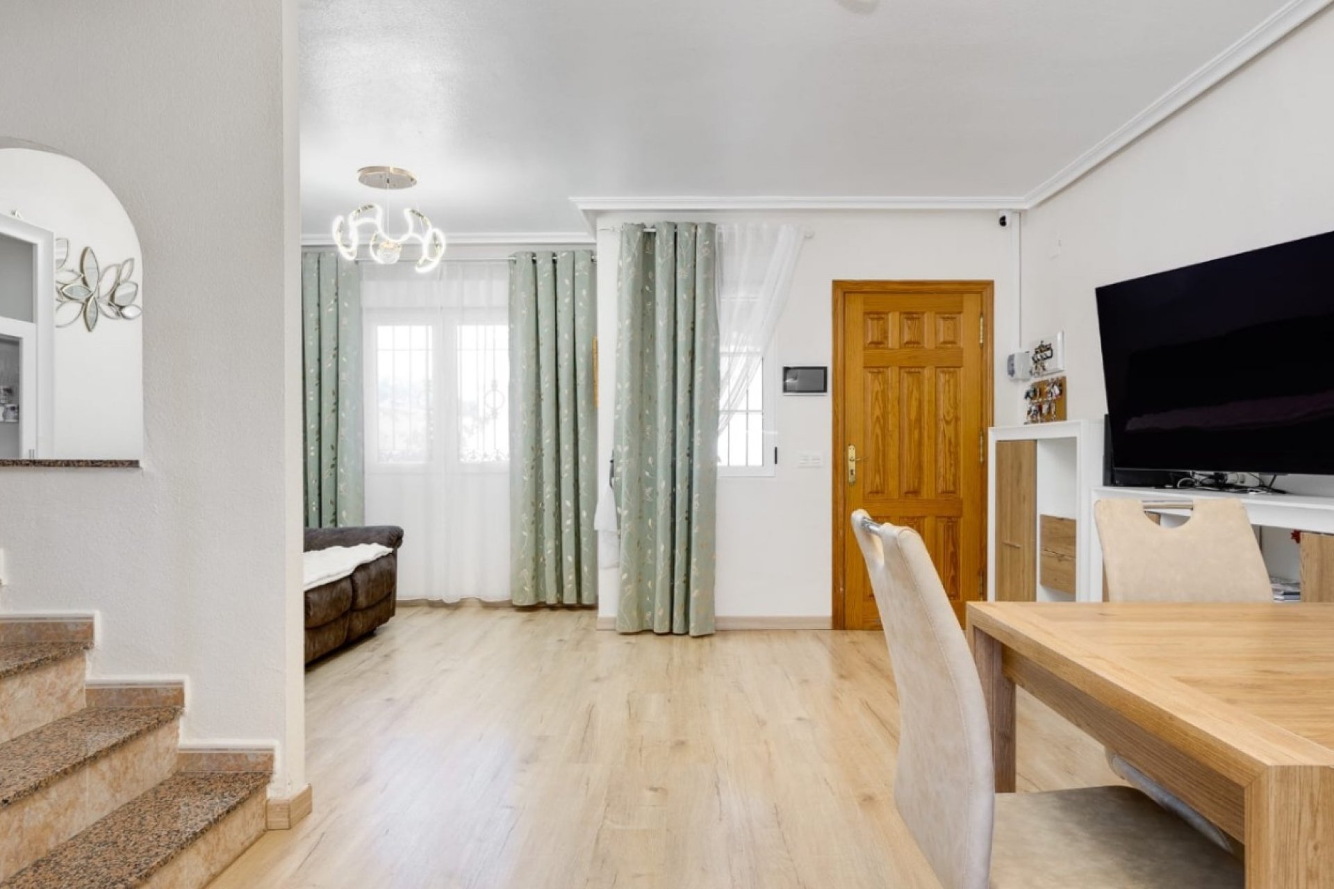 Revente - Town House -
Torrevieja - Costa Blanca