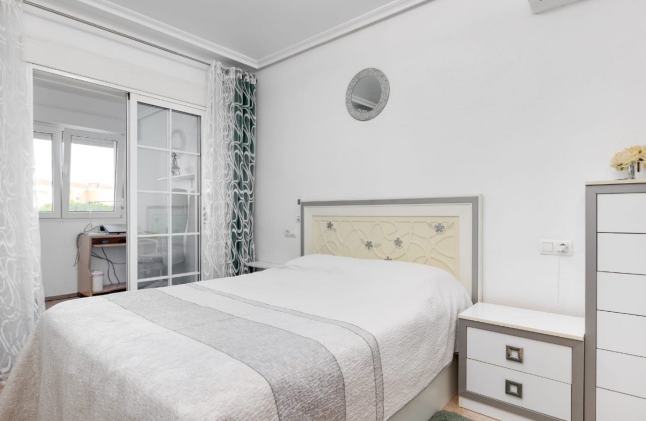 Revente - Town House -
Torrevieja - Costa Blanca