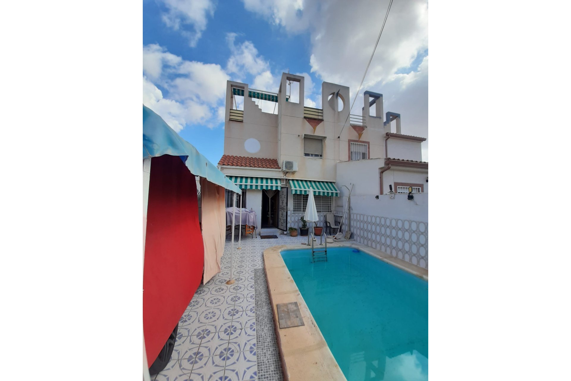 Revente - Town House -
Torrevieja - Costa Blanca