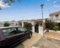 Revente - Town House -
Torrevieja - Costa Blanca