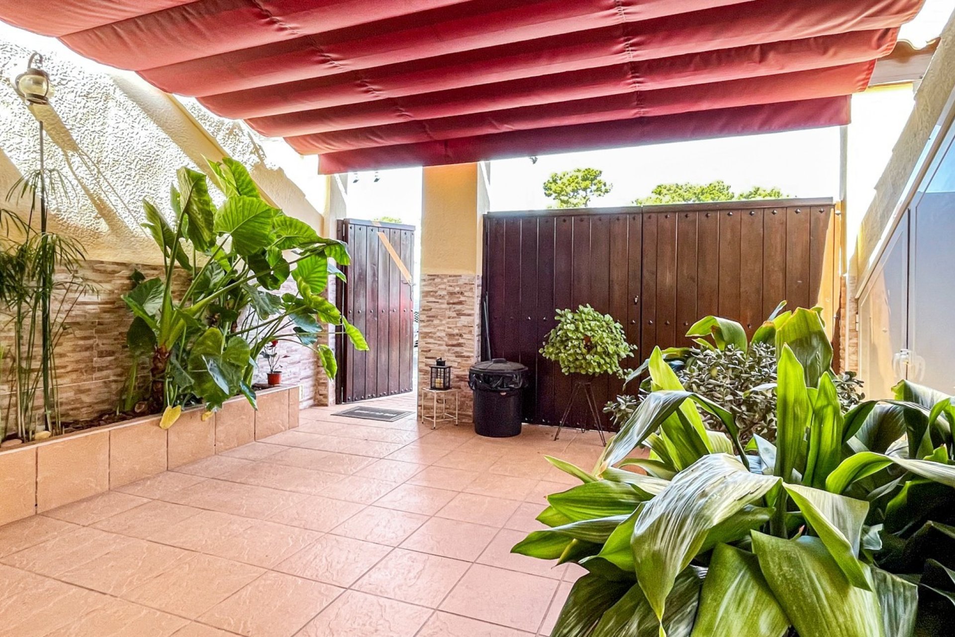 Revente - Town House -
Torrevieja - Costa Blanca