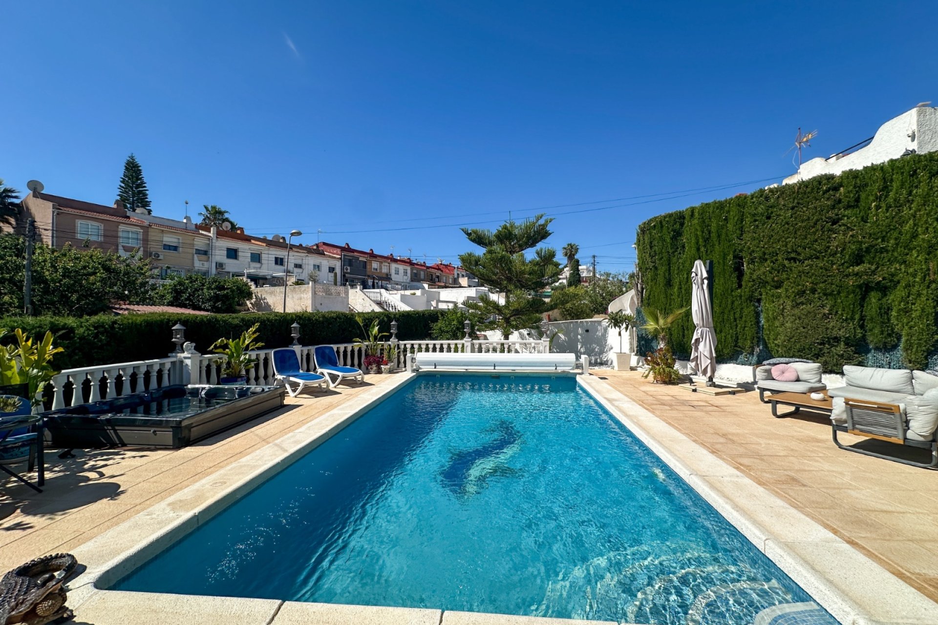 Revente - Town House -
Torrevieja - Costa Blanca