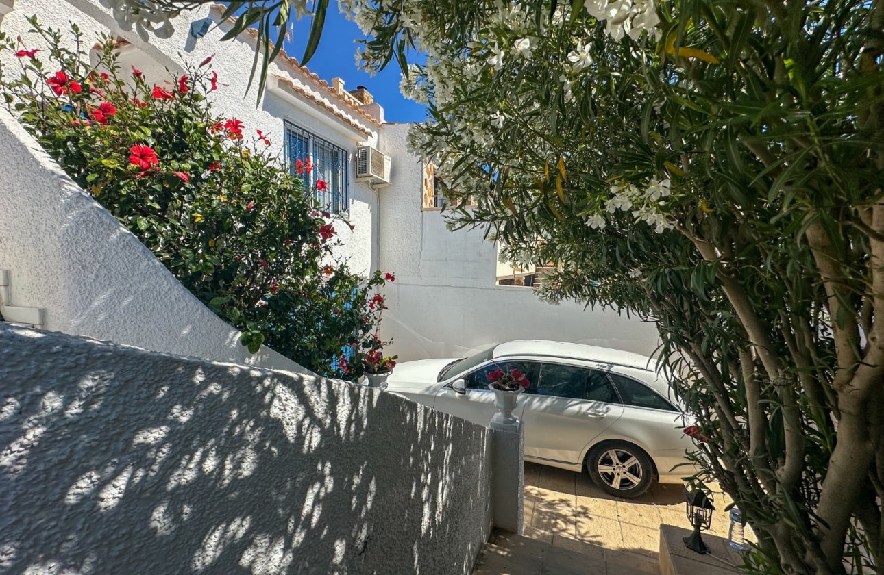 Revente - Town House -
Torrevieja - Costa Blanca