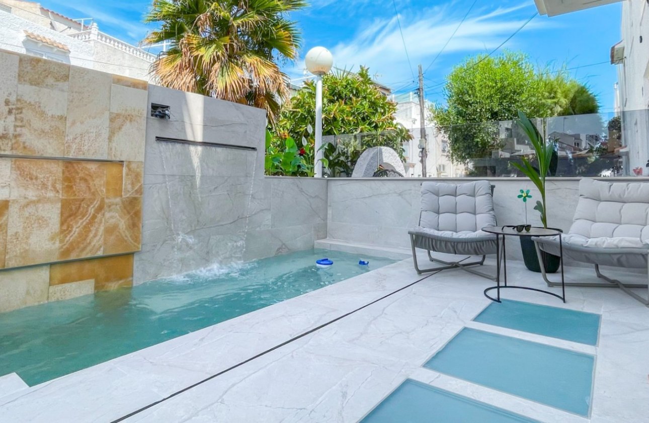 Revente - Town House -
Torrevieja - Costa Blanca