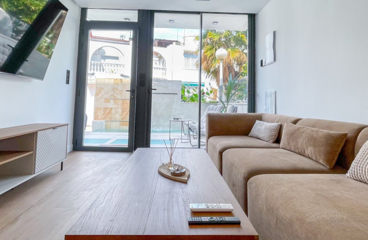 Revente - Town House -
Torrevieja - Costa Blanca