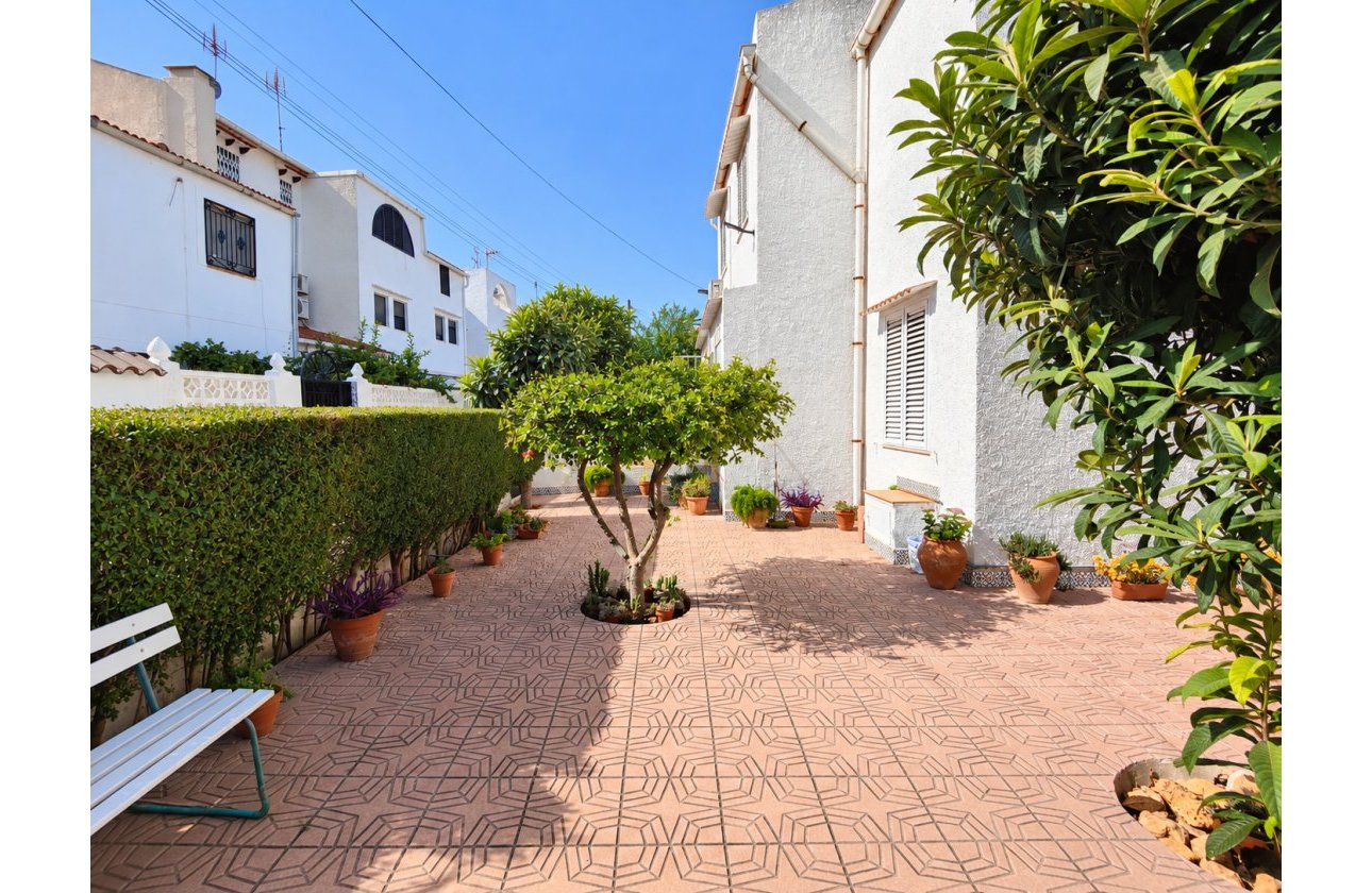Revente - Town House -
Torrevieja - Costa Blanca