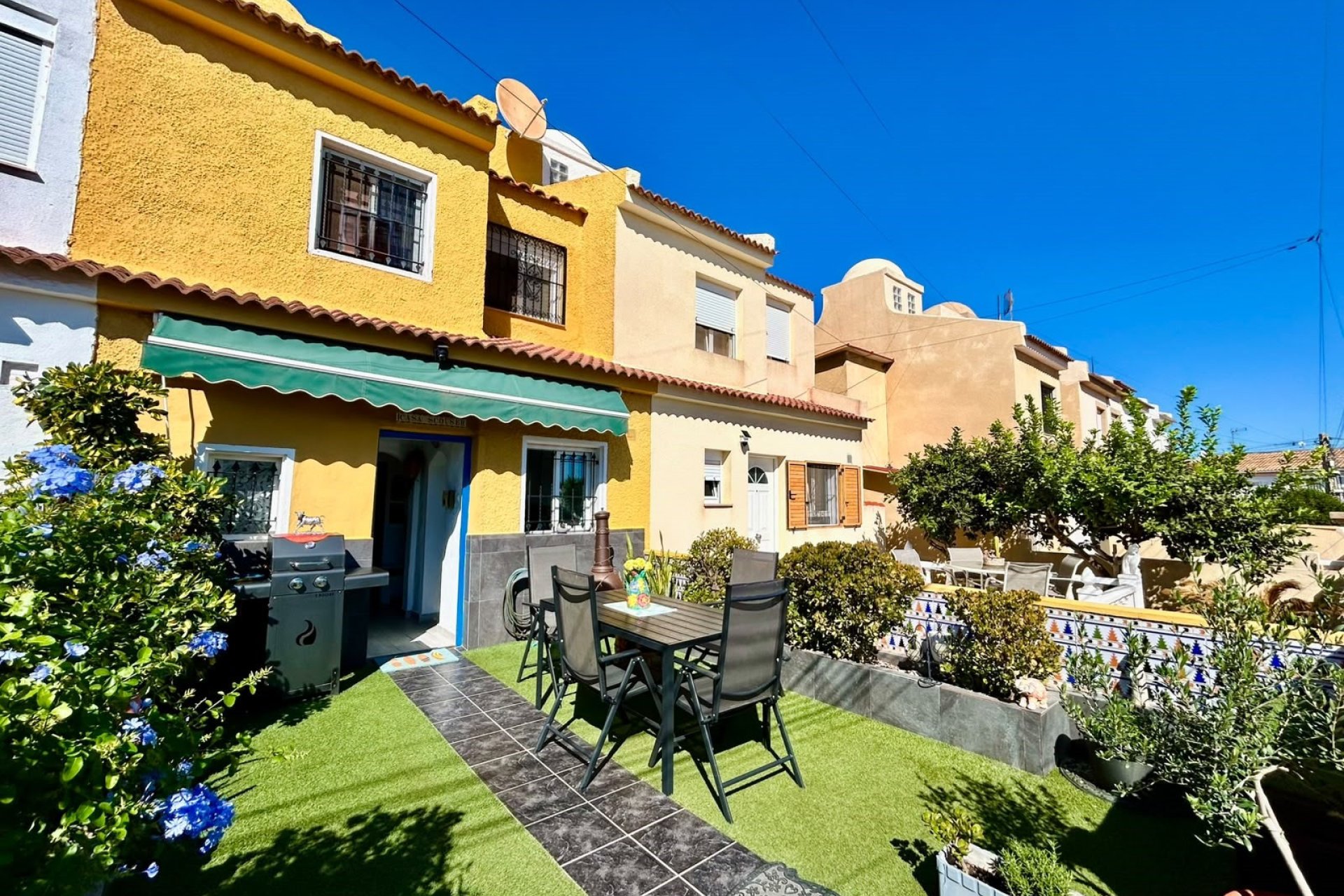 Revente - Town House -
Torrevieja - Costa Blanca