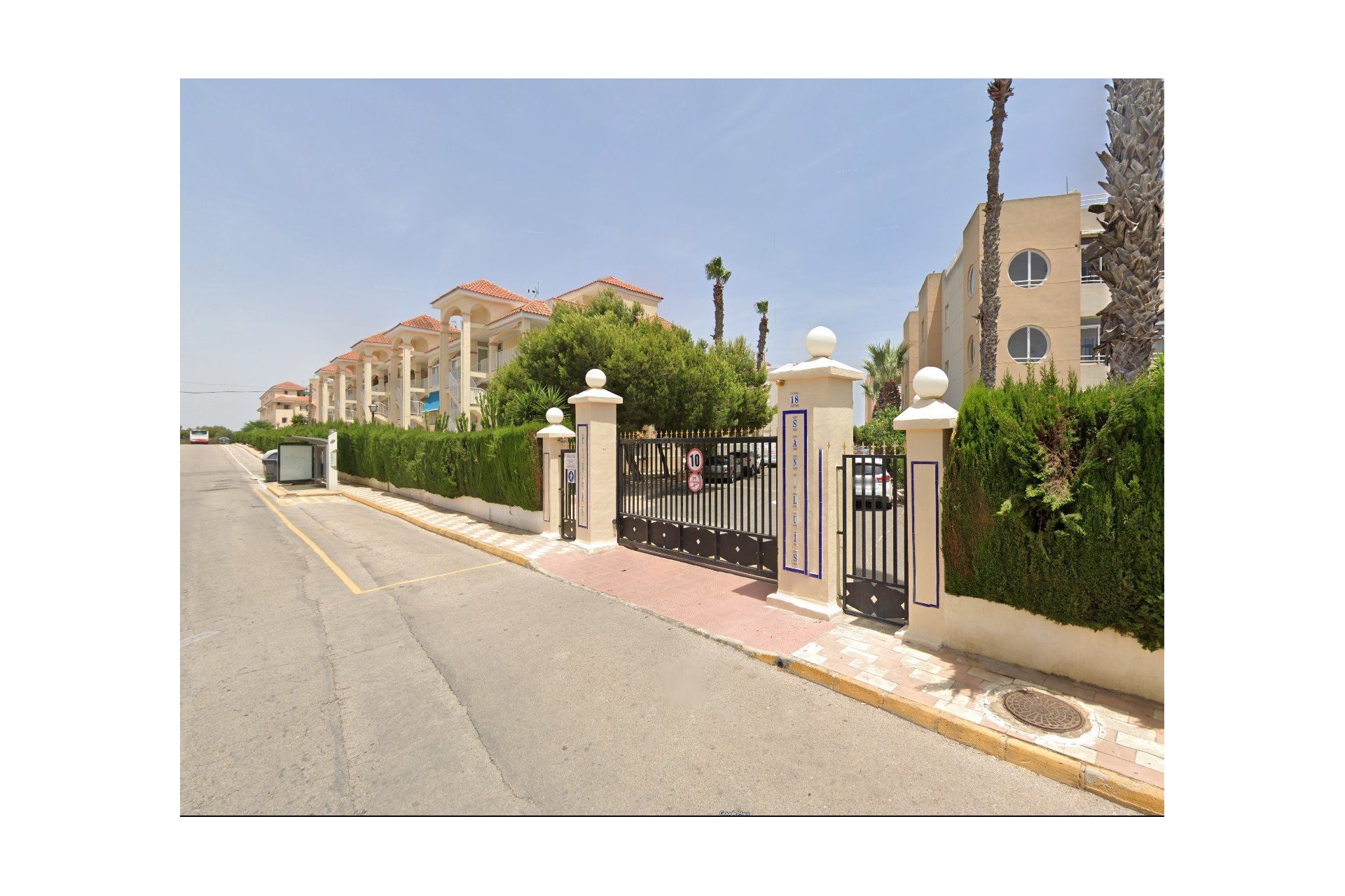 Revente - Town House -
Torrevieja - Costa Blanca