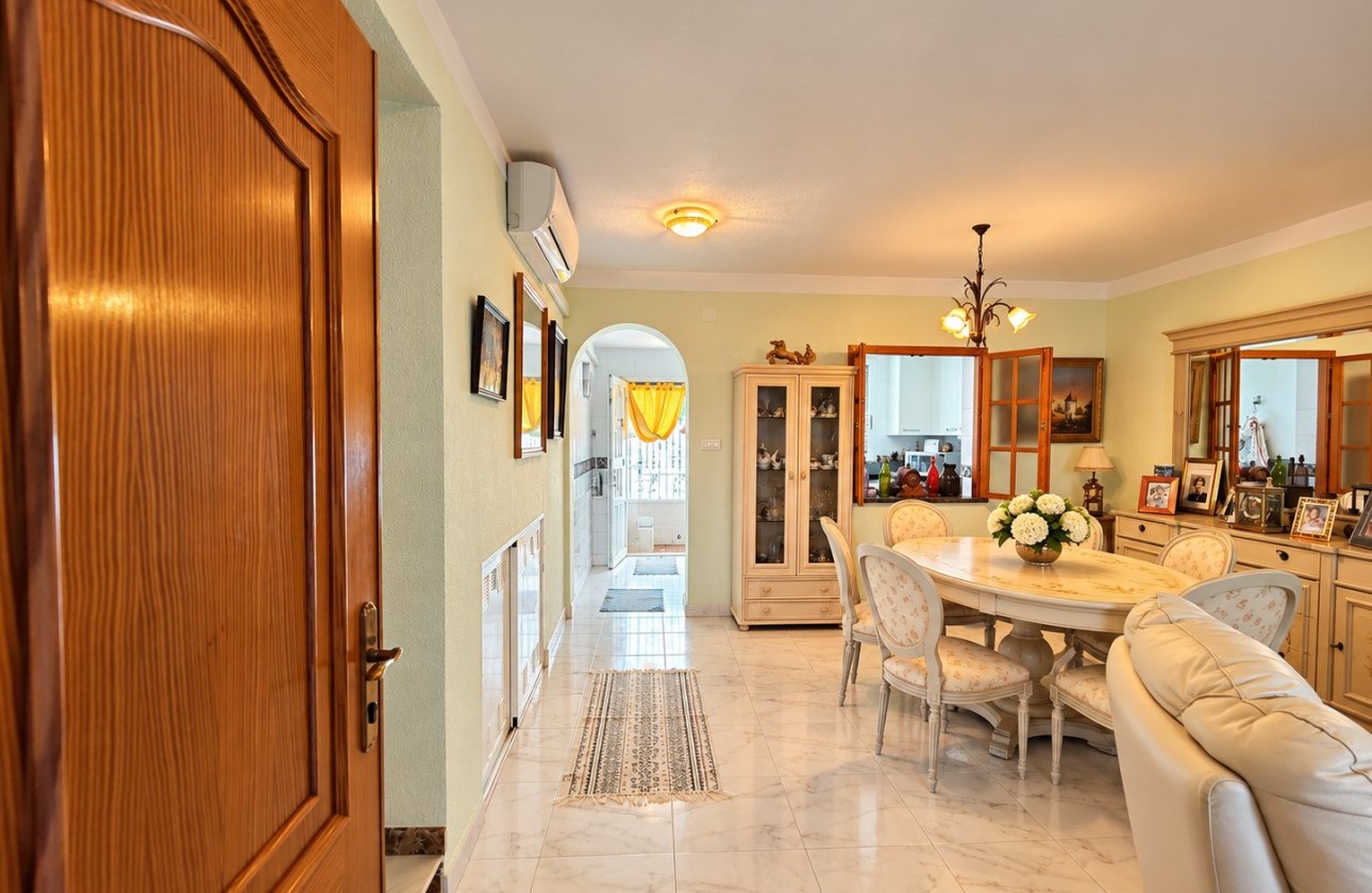 Revente - Town House -
Torrevieja - Costa Blanca
