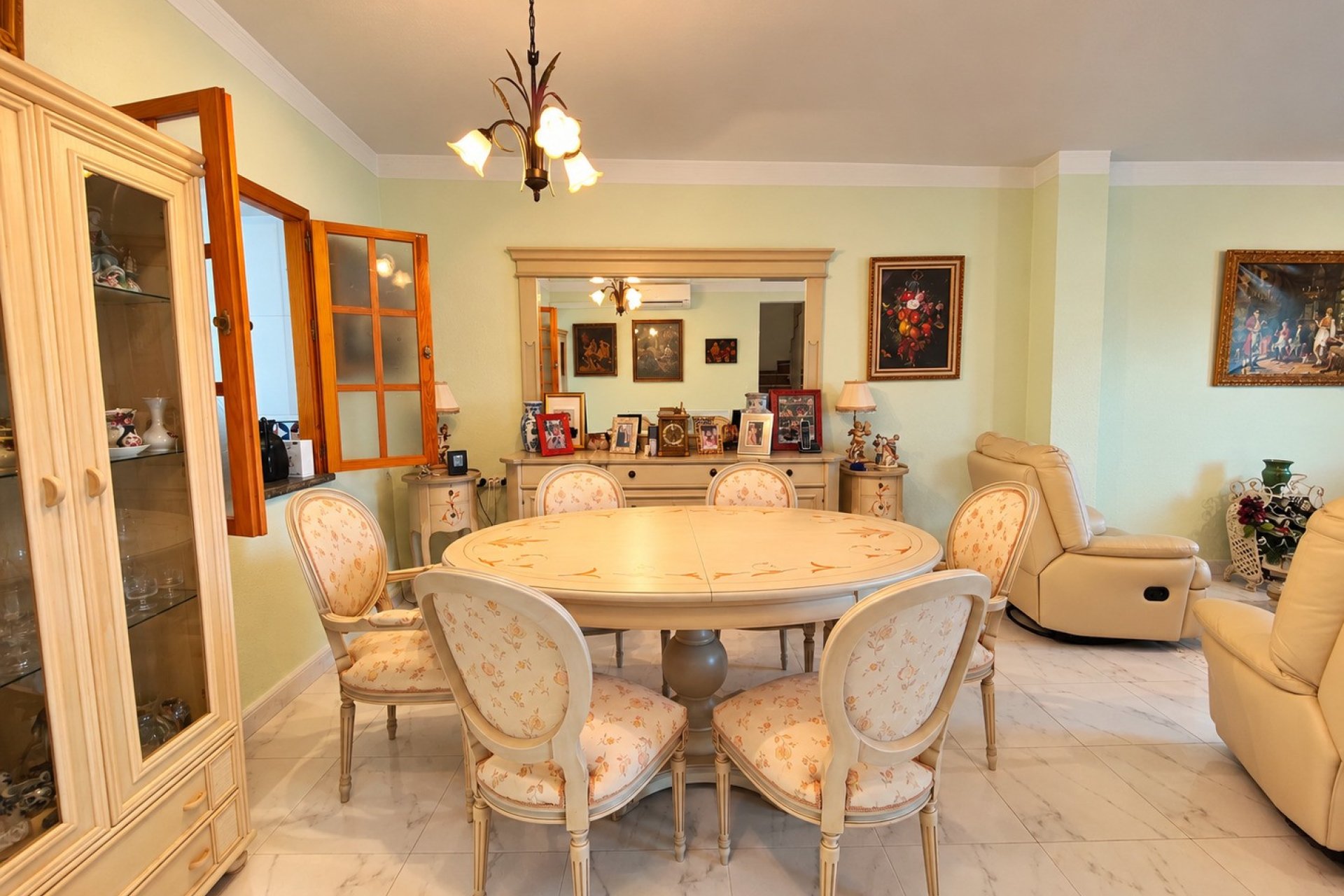 Revente - Town House -
Torrevieja - Costa Blanca