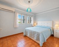 Revente - Town House -
Torrevieja - Costa Blanca