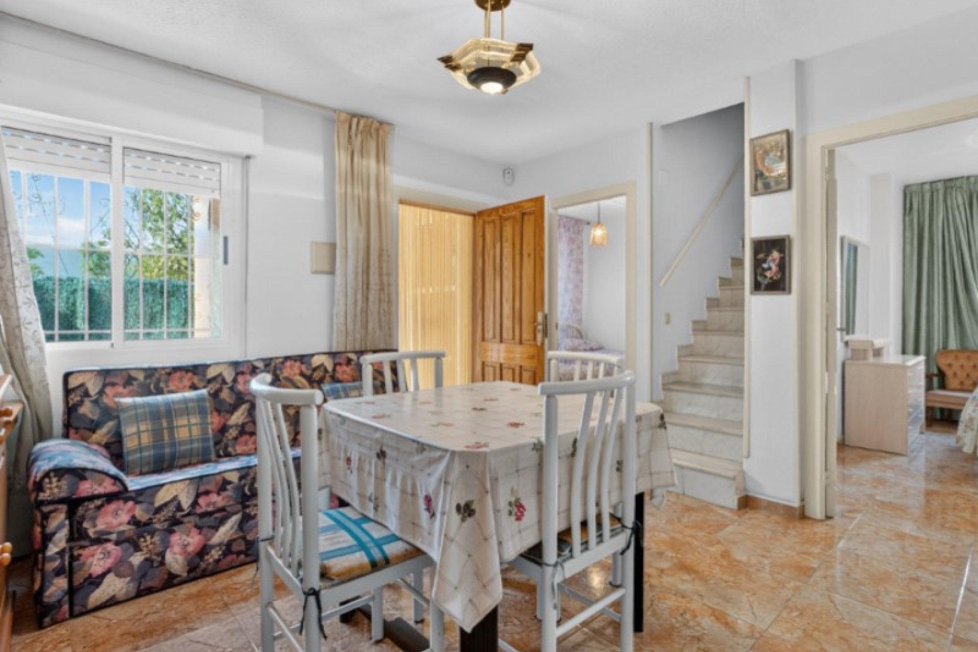 Revente - Town House -
Torrevieja - Costa Blanca