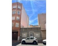 Revente - Town House -
Torrevieja - Estacion De Autobuses