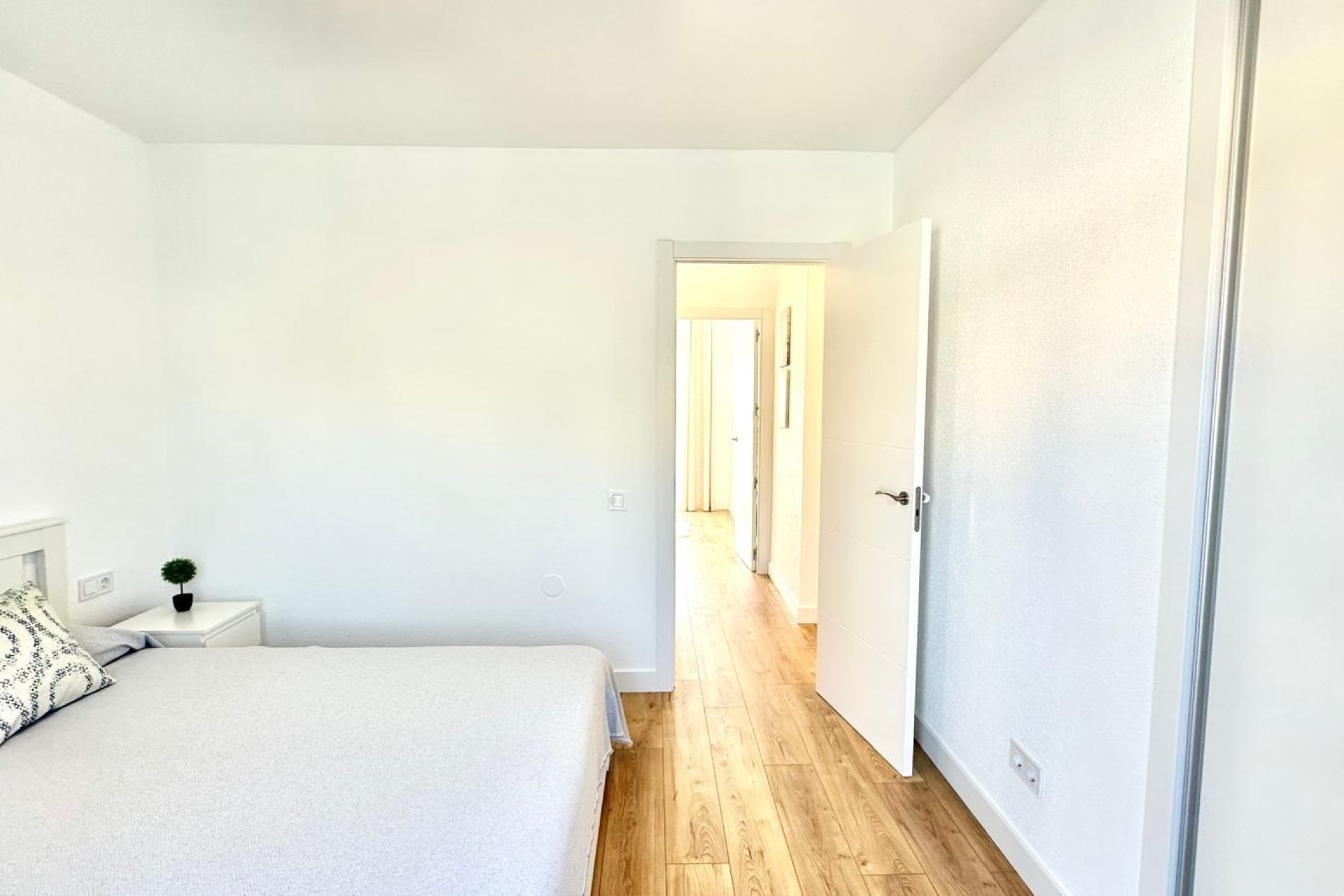 Revente - Town House -
Torrevieja - Estacion De Autobuses