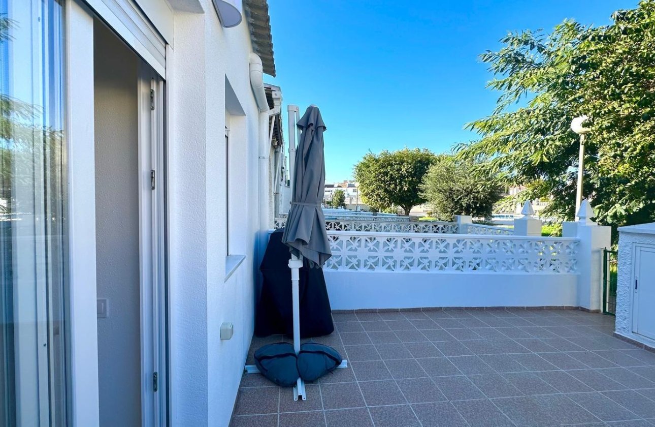 Revente - Town House -
Torrevieja - Estacion De Autobuses