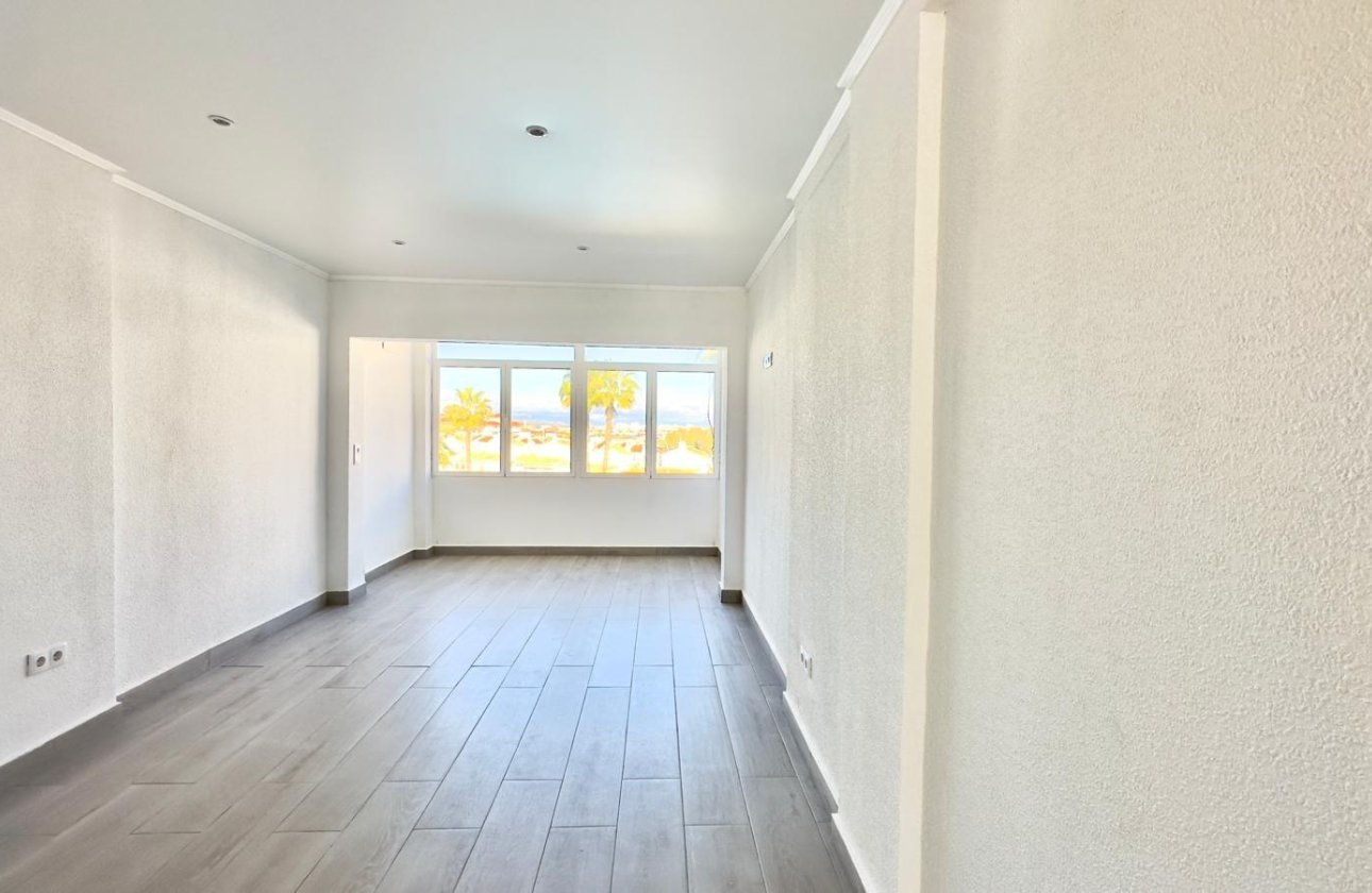 Revente - Town House -
Torrevieja - La Mata