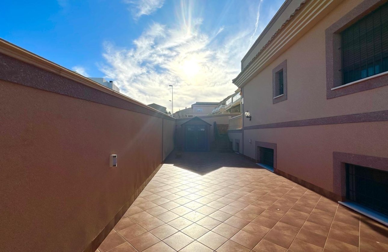 Revente - Town House -
Torrevieja - La Siesta