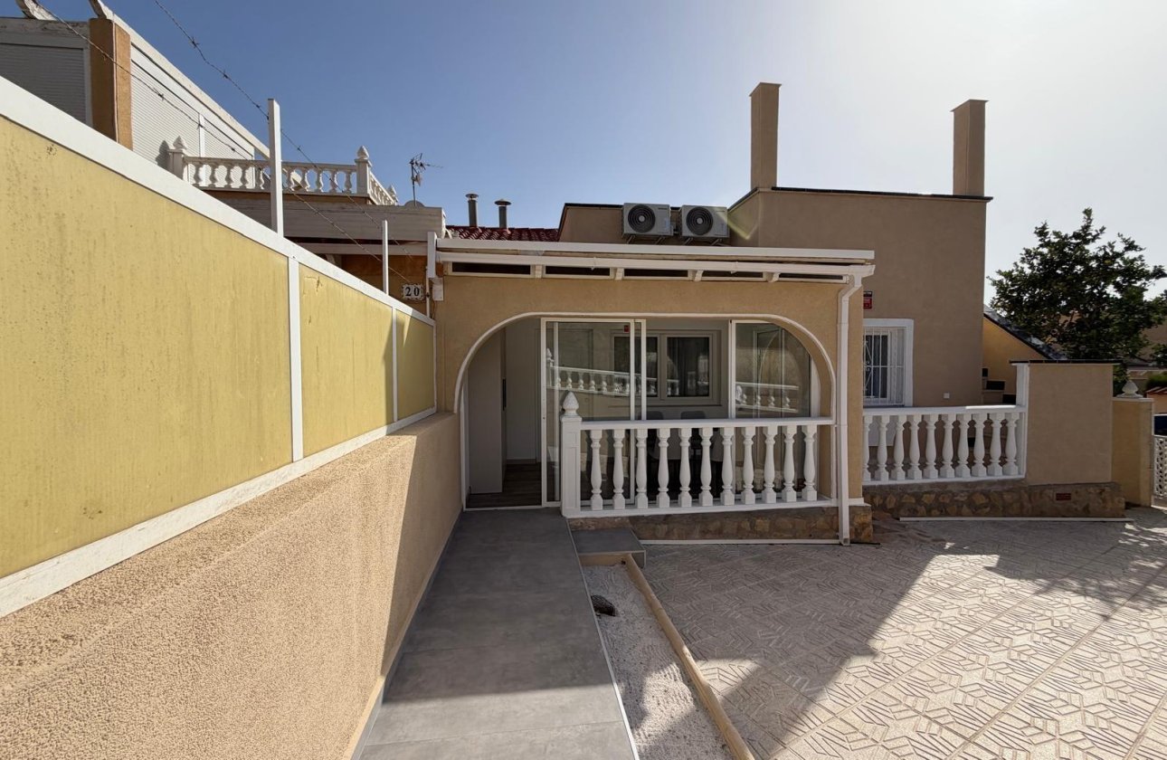 Revente - Town House -
Torrevieja - Miramar - Torre Del Moro